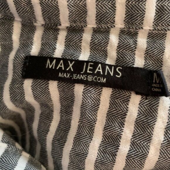 Max Jeans Women’s 1/4 Button Down size M - Picture 7 of 7